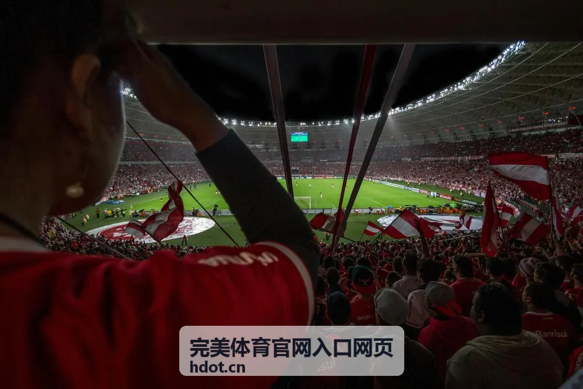 完美体育拳击金腰带之战直播封面